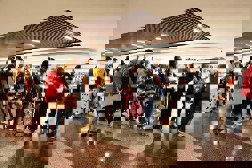 Aduanas reconoce el aporte de los dominicanos en el exterior otorgando la gracia navideña más alta de la historia