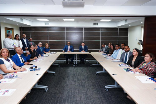 DGA fortalece sus controles internos junto a Contraloría